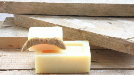 Soap-Bars-for-Men-Advantages-and-Disadvantages LATHR Made In Canada